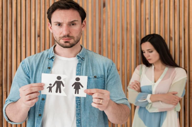 Does Estranged Wife Have The Right To Live A Similar Lifestyle As Husband